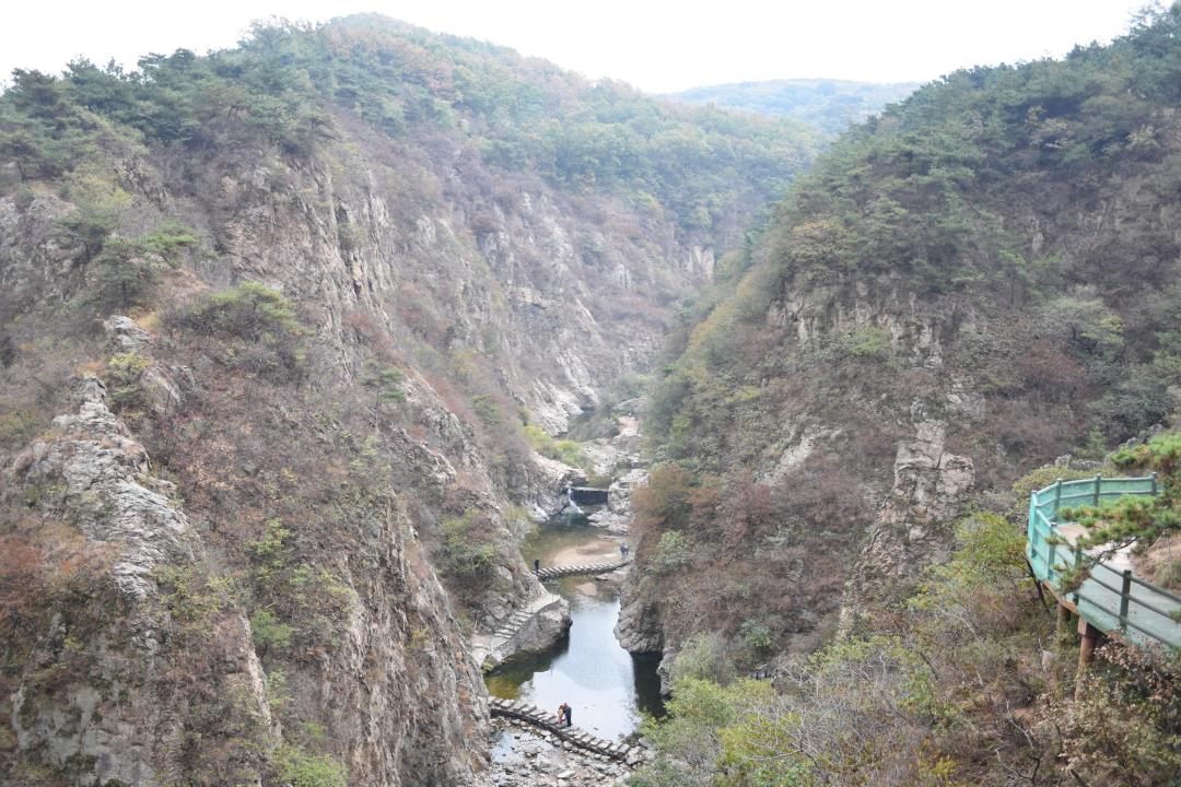 九仙山景區(qū)-青島哪家拓展公司安全保障完善|青島拓展訓(xùn)練公司排名前十口碑對(duì)比|青島專(zhuān)業(yè)拓展訓(xùn)練服務(wù)-青島眾行遠(yuǎn)管理咨詢(xún)